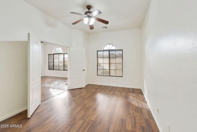 1554 E TULSA Street, Gilbert, AZ 85295