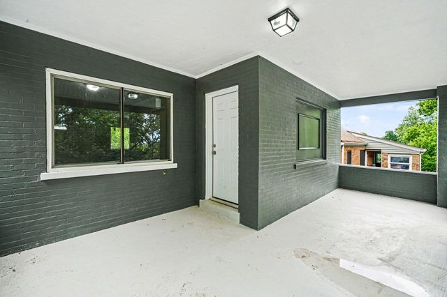 70 Rose Avenue, Highland Heights, KY 41076