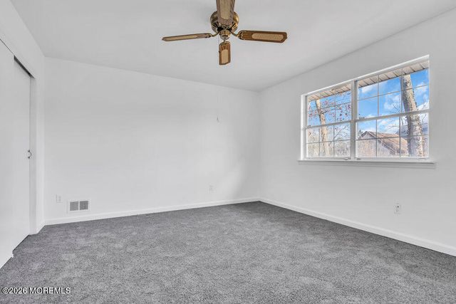 2432 Woodland Road, Manchester, NJ 08759