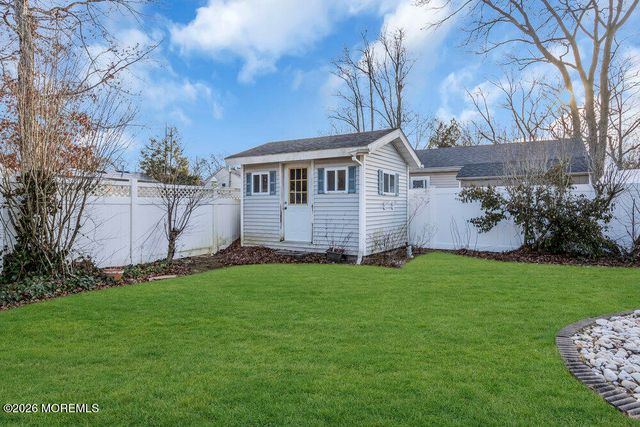 2432 Woodland Road, Manchester, NJ 08759