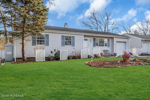 2432 Woodland Road, Manchester, NJ 08759