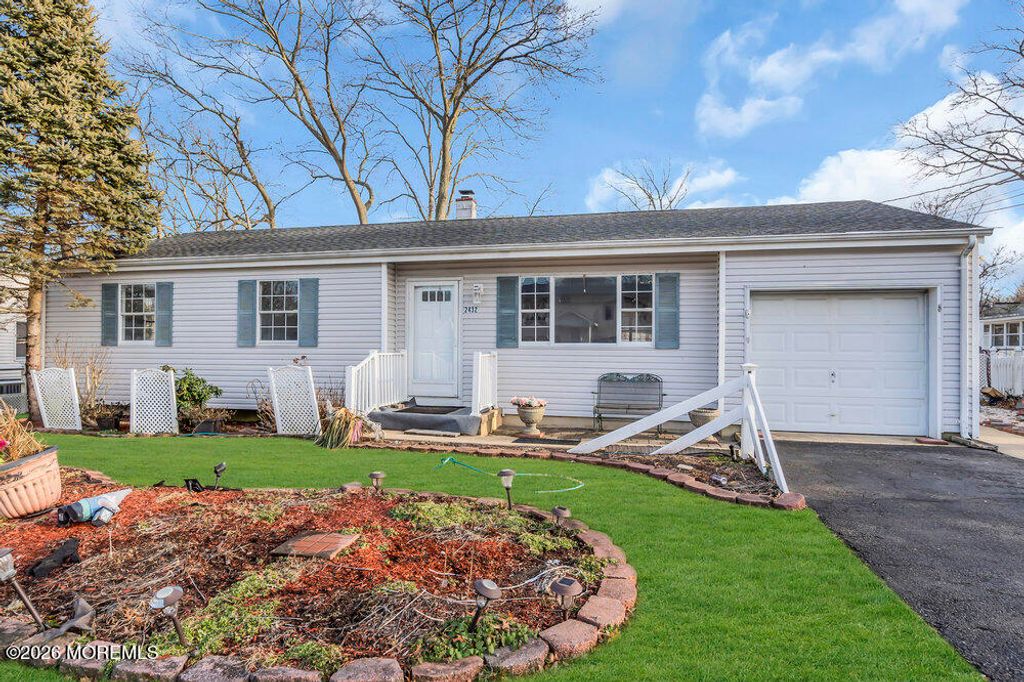 2432 Woodland Road, Manchester, NJ 08759