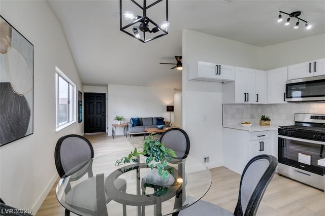 598 Jackson Drive, Henderson, NV 89014
