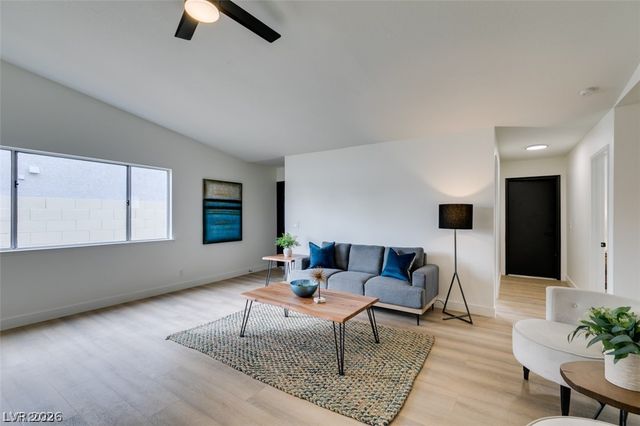 598 Jackson Drive, Henderson, NV 89014