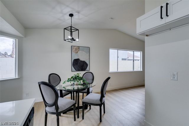 598 Jackson Drive, Henderson, NV 89014