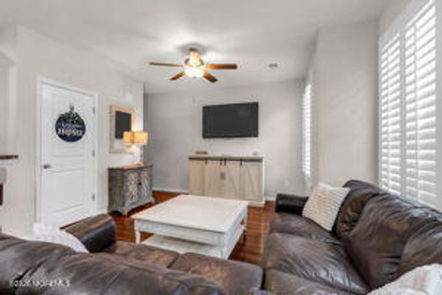 3 Kyle Drive, Tinton Falls, NJ 07712