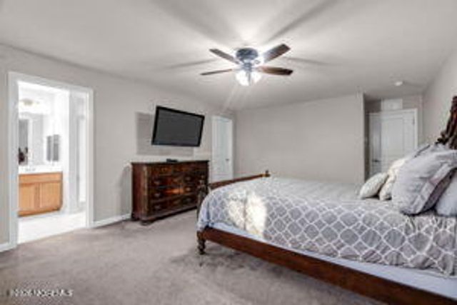 3 Kyle Drive, Tinton Falls, NJ 07712