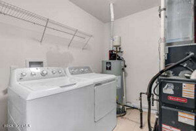 3 Kyle Drive, Tinton Falls, NJ 07712