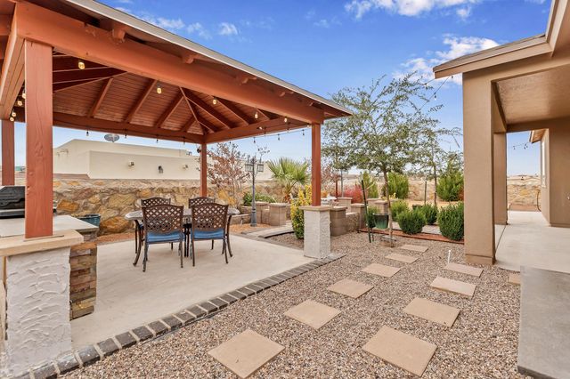 14713 Rockbridge Avenue, El Paso, TX 79938