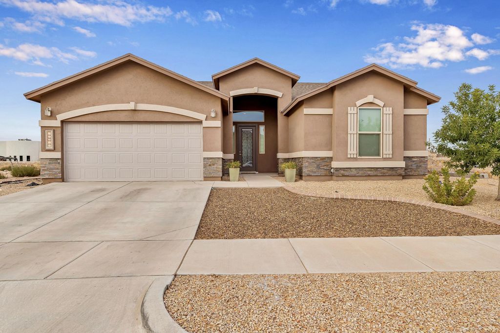 14713 Rockbridge Avenue, El Paso, TX 79938