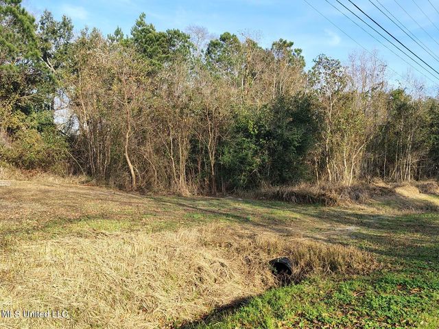 Seacliff Boulevard, Ocean Springs, MS 39564