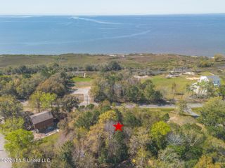 Seacliff Boulevard, Ocean Springs, MS 39564