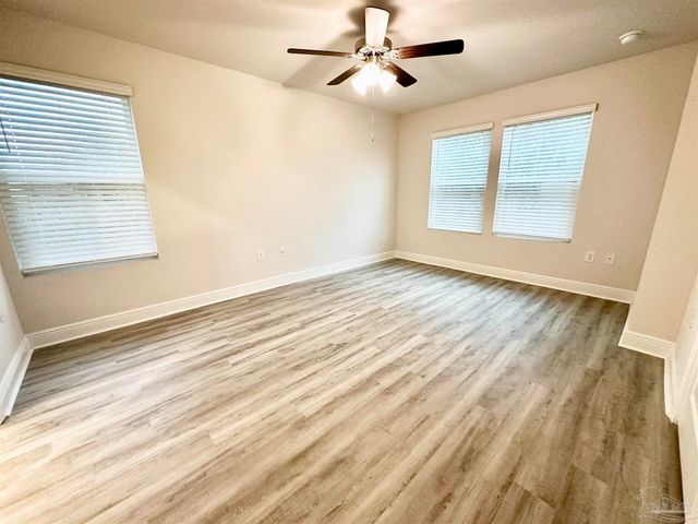 8630 Meadow Flower Ln, Pensacola, FL 32514