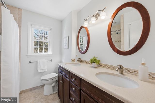 11708 ROSALINDA DR, Potomac, MD 20854