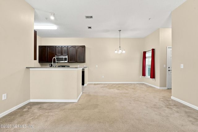 13864 HERONS LANDING Way 8, Jacksonville, FL 32224