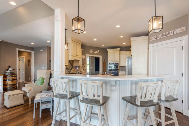 520 Chrisman Oaks Trail, Nicholasville, KY 40356