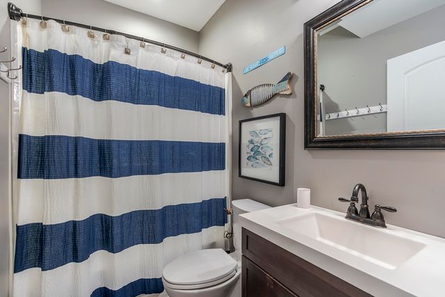 520 Chrisman Oaks Trail, Nicholasville, KY 40356