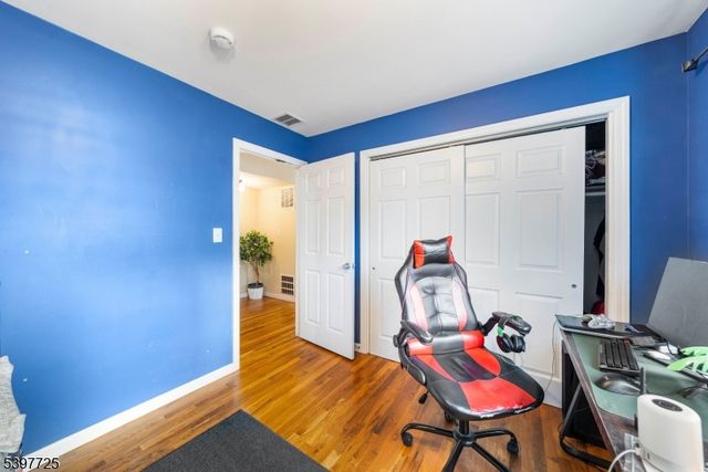 226 Pennsylvania Railroad A, Linden City, NJ 07036