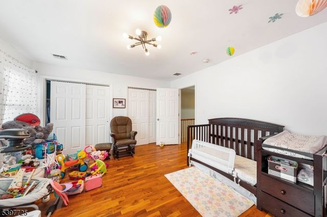 226 Pennsylvania Railroad A, Linden City, NJ 07036