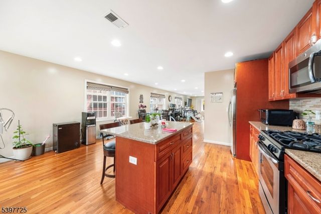 226 Pennsylvania Railroad A, Linden City, NJ 07036