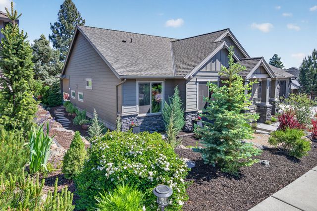 2572 NW Pine Terrace Drive, Bend, OR 97703