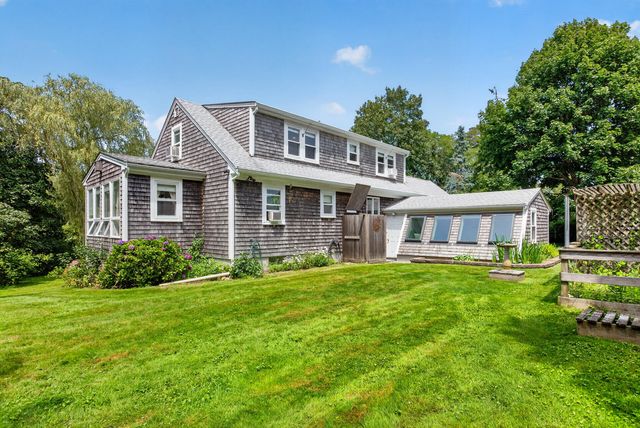 45 Ludlam Street, Falmouth, MA 02540