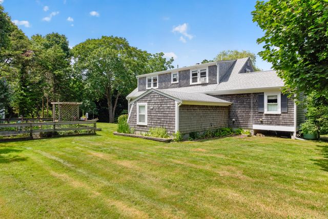 45 Ludlam Street, Falmouth, MA 02540