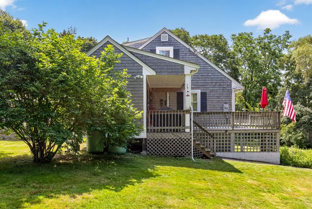 45 Ludlam Street, Falmouth, MA 02540