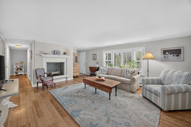 45 Ludlam Street, Falmouth, MA 02540