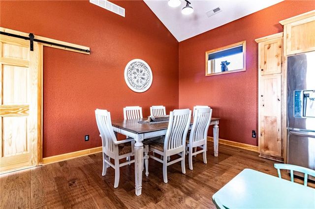 1193 SE 23 Highway, Windsor, MO 65360