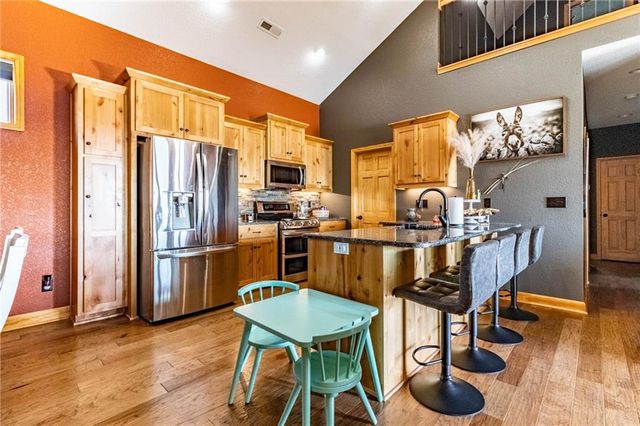 1193 SE 23 Highway, Windsor, MO 65360