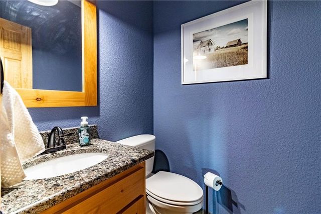 1193 SE 23 Highway, Windsor, MO 65360