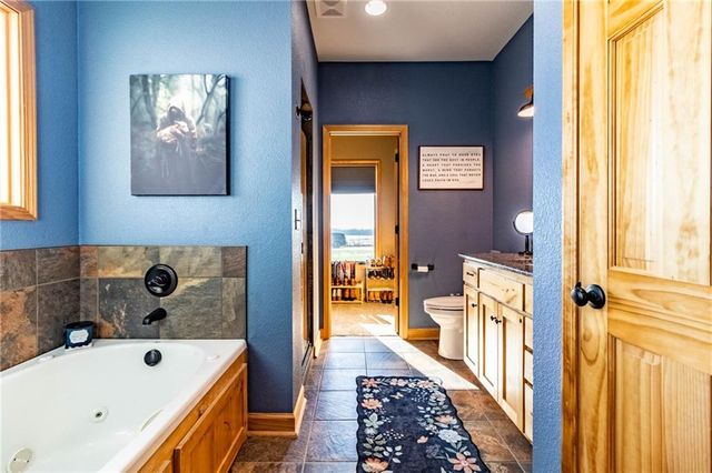 1193 SE 23 Highway, Windsor, MO 65360