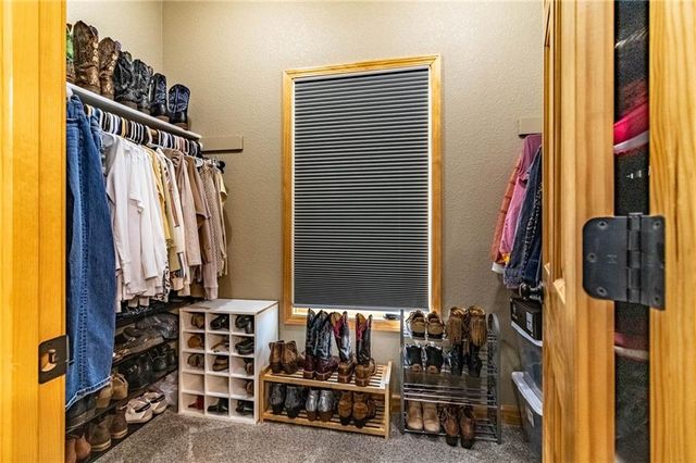 1193 SE 23 Highway, Windsor, MO 65360