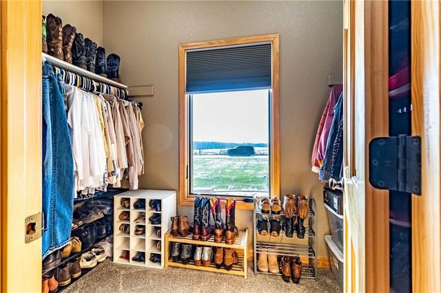 1193 SE 23 Highway, Windsor, MO 65360