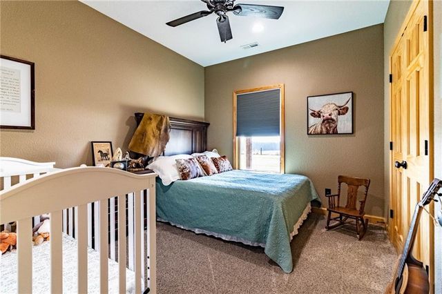 1193 SE 23 Highway, Windsor, MO 65360