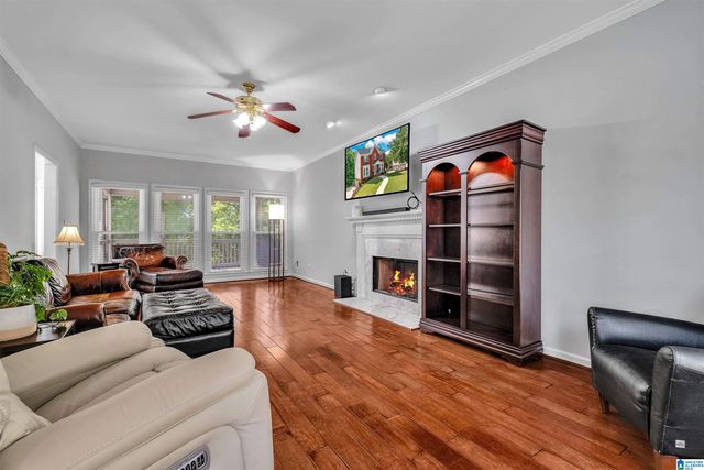 5032 KNOLL VIEW CIRCLE, Hoover, AL 35244