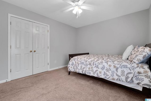 5032 KNOLL VIEW CIRCLE, Hoover, AL 35244