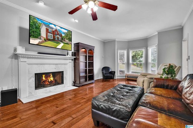 5032 KNOLL VIEW CIRCLE, Hoover, AL 35244