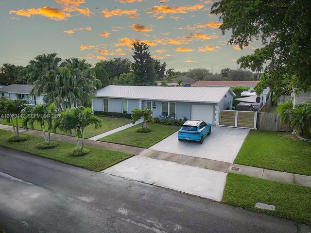18124 SW 92nd Court, Palmetto Bay, FL 33157