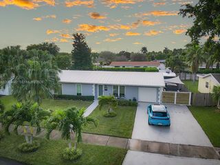18124 SW 92nd Court, Palmetto Bay, FL 33157