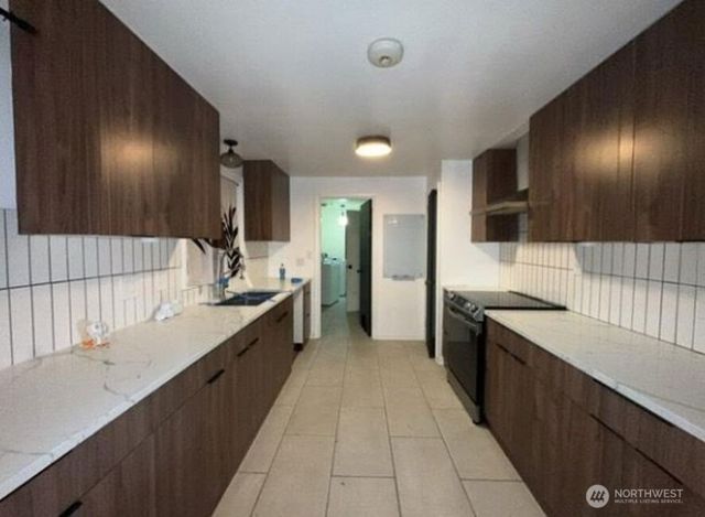 709 27th Avenue, Milton, WA 98354