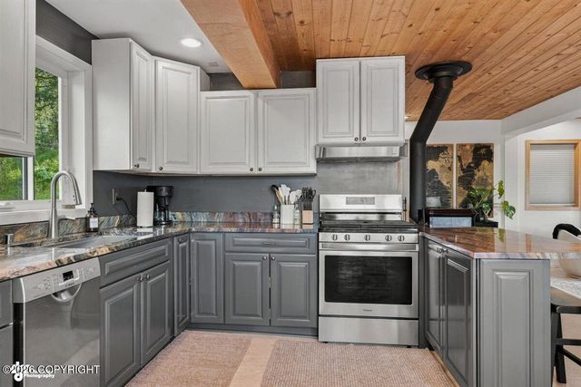 17001 Aries Court, Anchorage, AK 99516