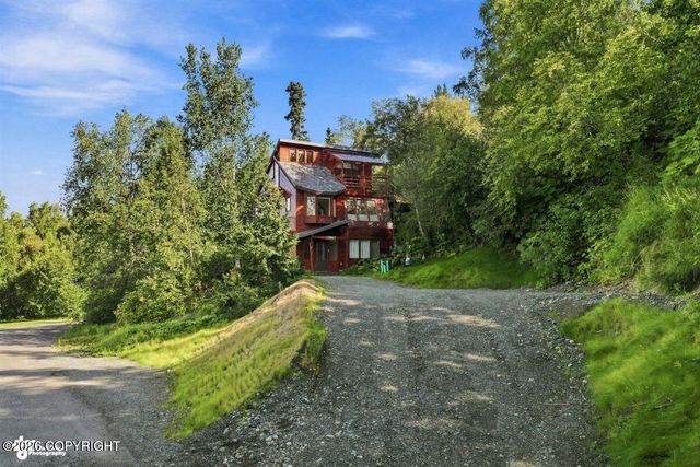 17001 Aries Court, Anchorage, AK 99516