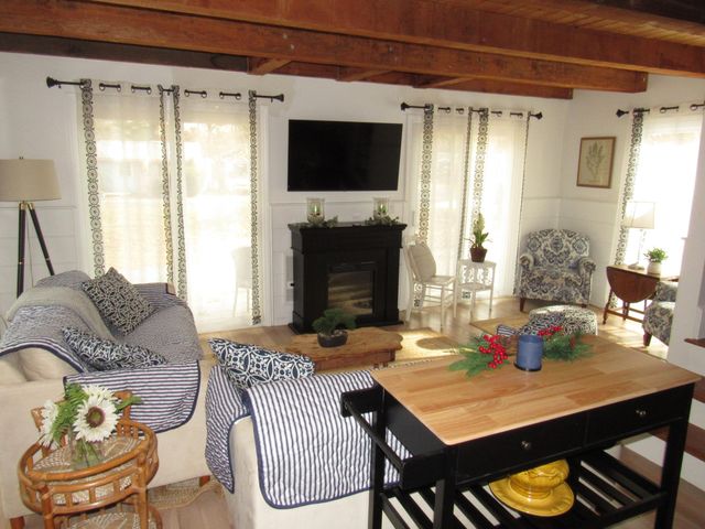 9 Bells Neck Road APT 10, West Harwich, MA 02671