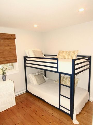 9 Bells Neck Road APT 10, West Harwich, MA 02671