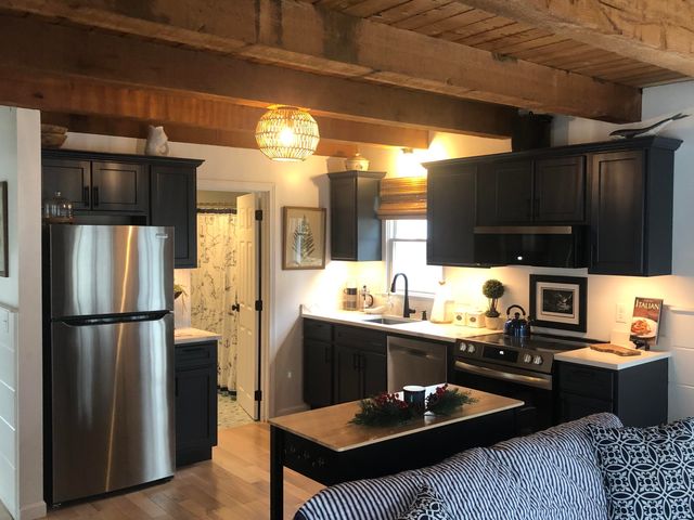 9 Bells Neck Road APT 10, West Harwich, MA 02671