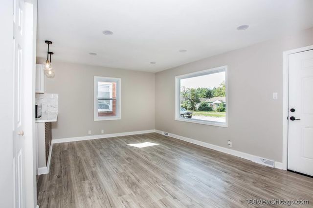 14921 Oakdale Avenue, Harvey, IL 60426
