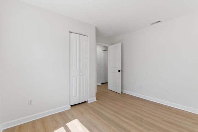 207 Harrington Avenue, Crown Point, IN 46307