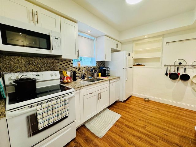 920 N 26th Avenue 0, Hollywood, FL 33020